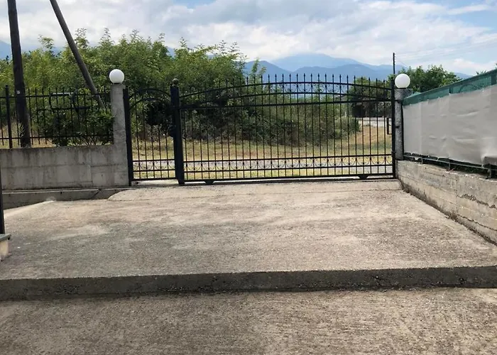 Nyaraló Lydia Leptokariá